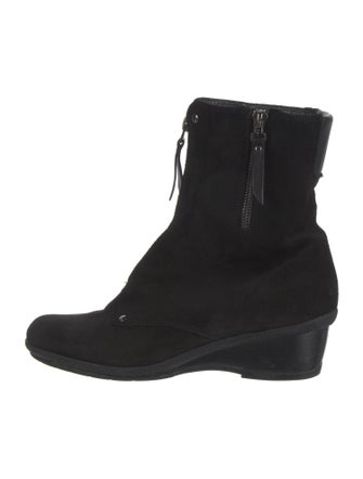 Aquatalia Suede Boots