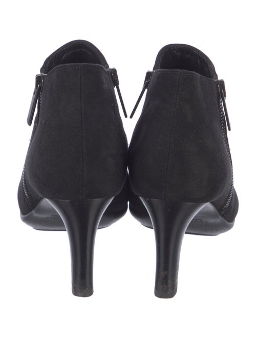 Aquatalia Suede Pumps