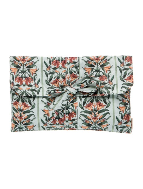 Agua by Agua Bendita Clutch