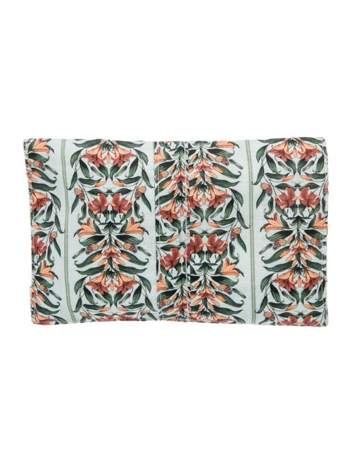 Agua by Agua Bendita Clutch