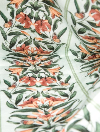 Agua by Agua Bendita Clutch