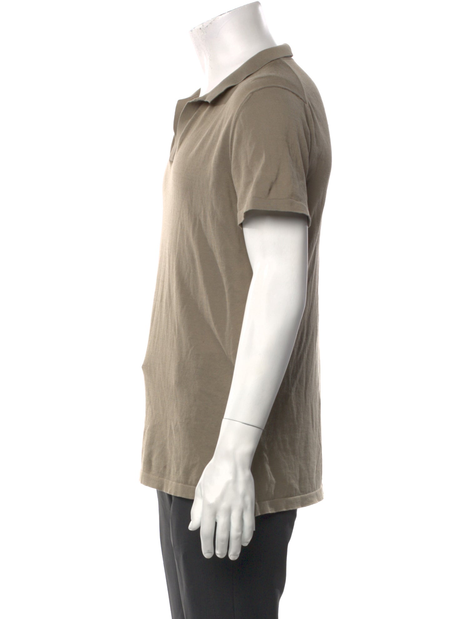 ARI V-Neck Short Sleeve Henley