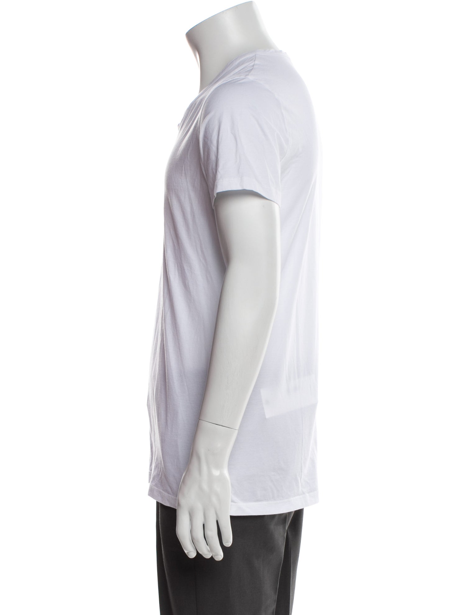 ARI V-Neck Short Sleeve T-Shirt