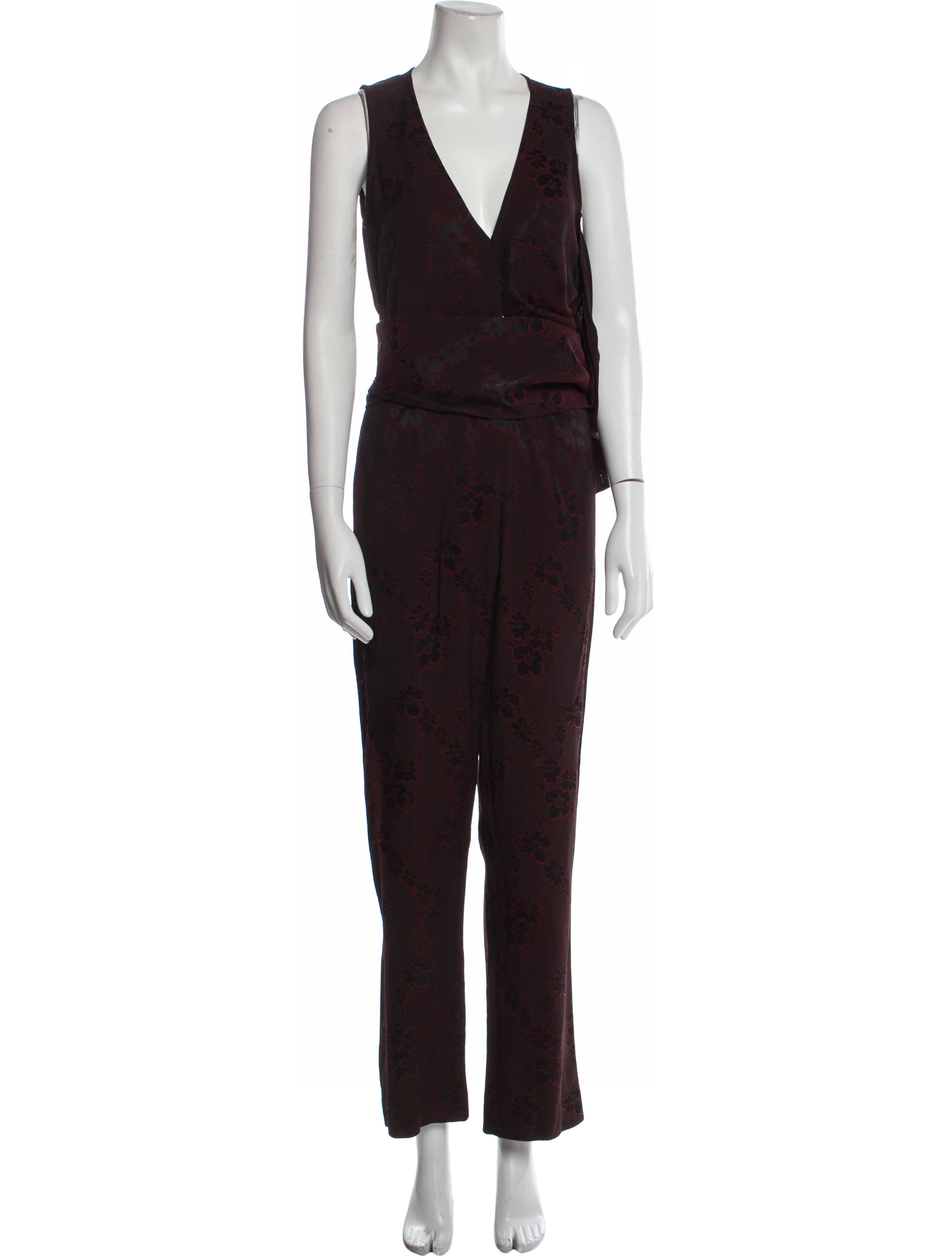 Arias V-Neck Jumpsuit