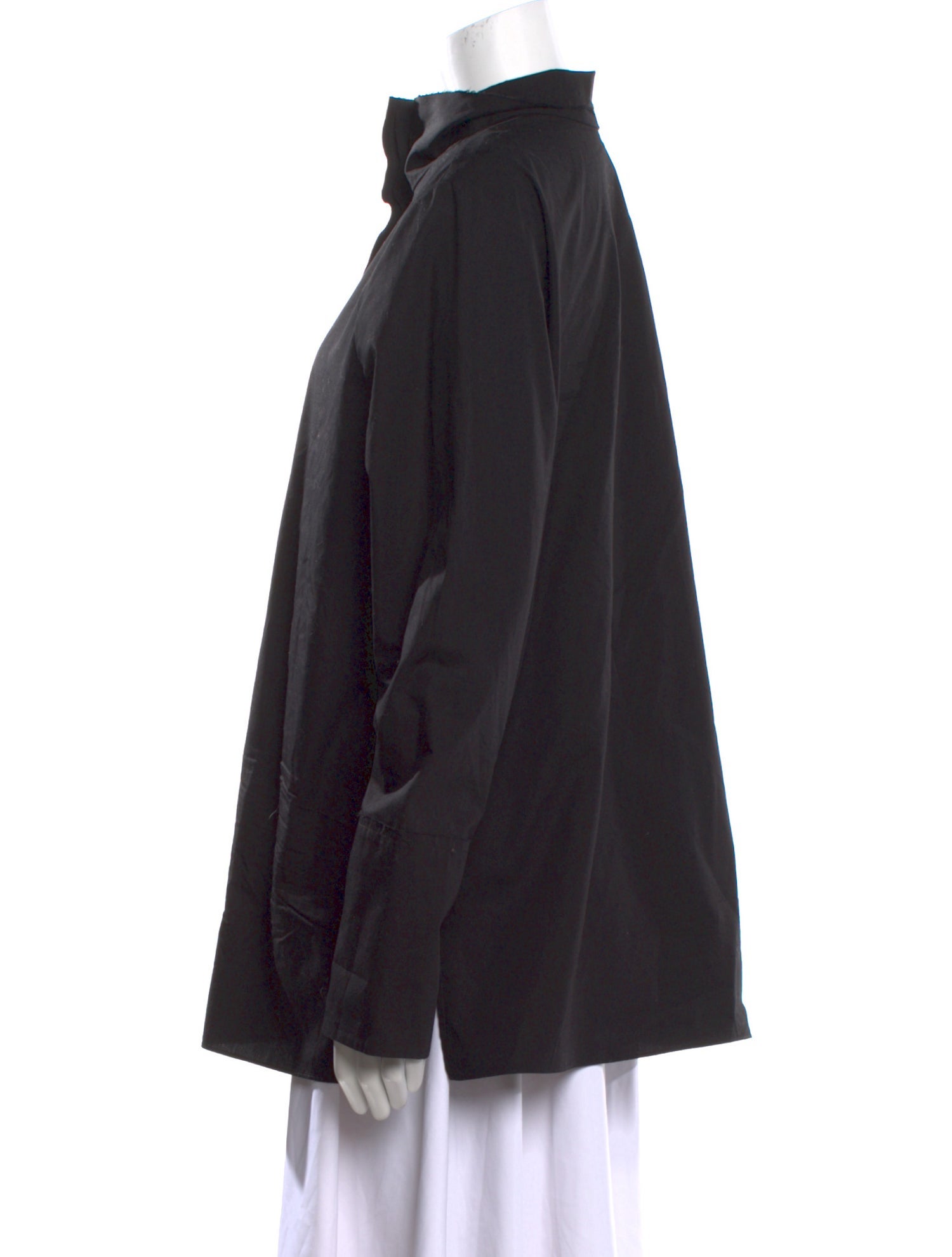 Arias Mock Neck Long Sleeve Sweatshirt