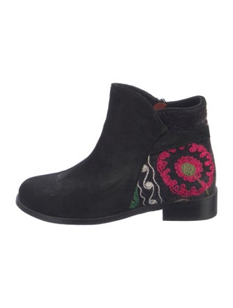 Artemis Design Co. Suede Embroidered Accent Boots