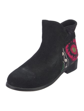 Artemis Design Co. Suede Embroidered Accent Boots