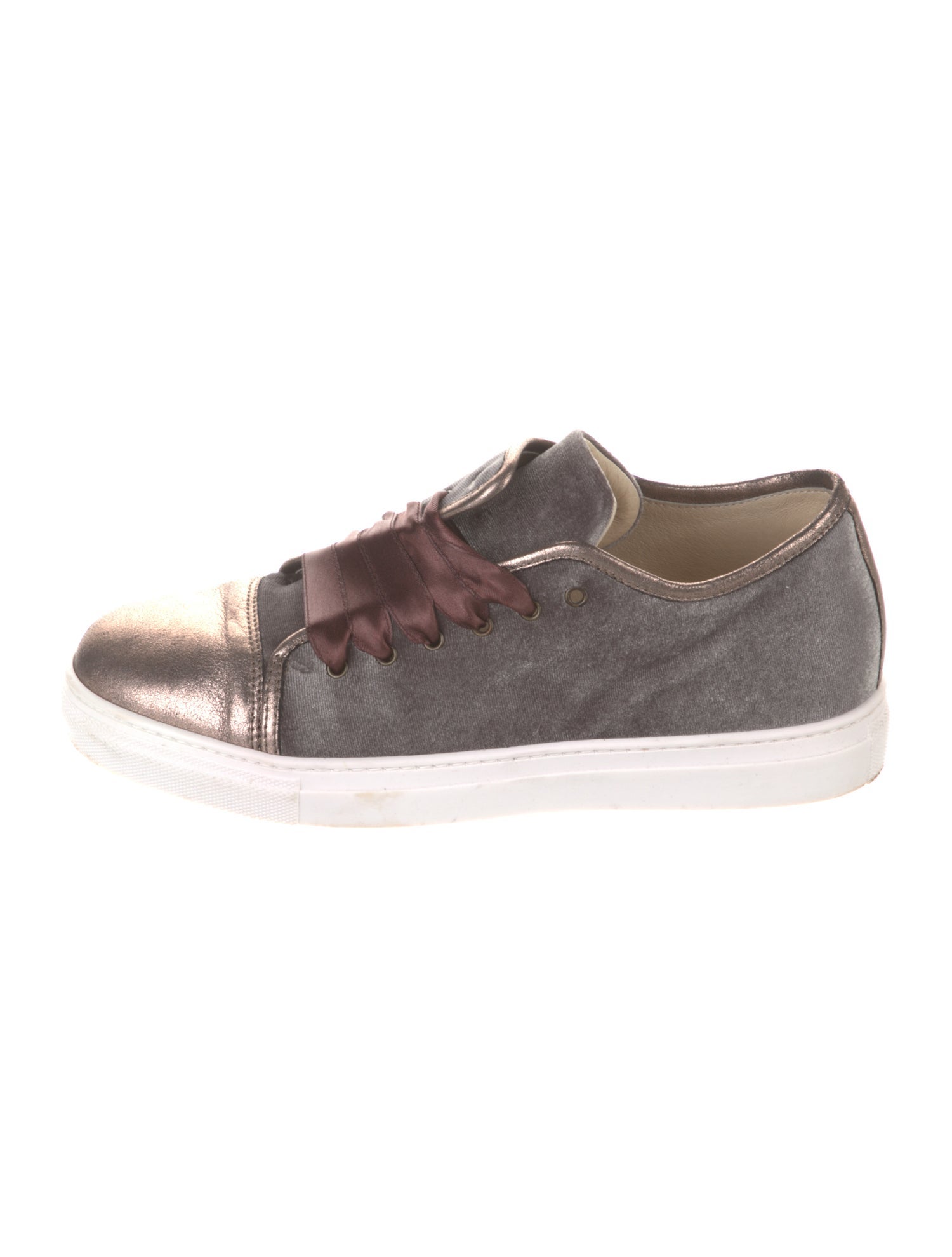Aska Velvet Sneakers
