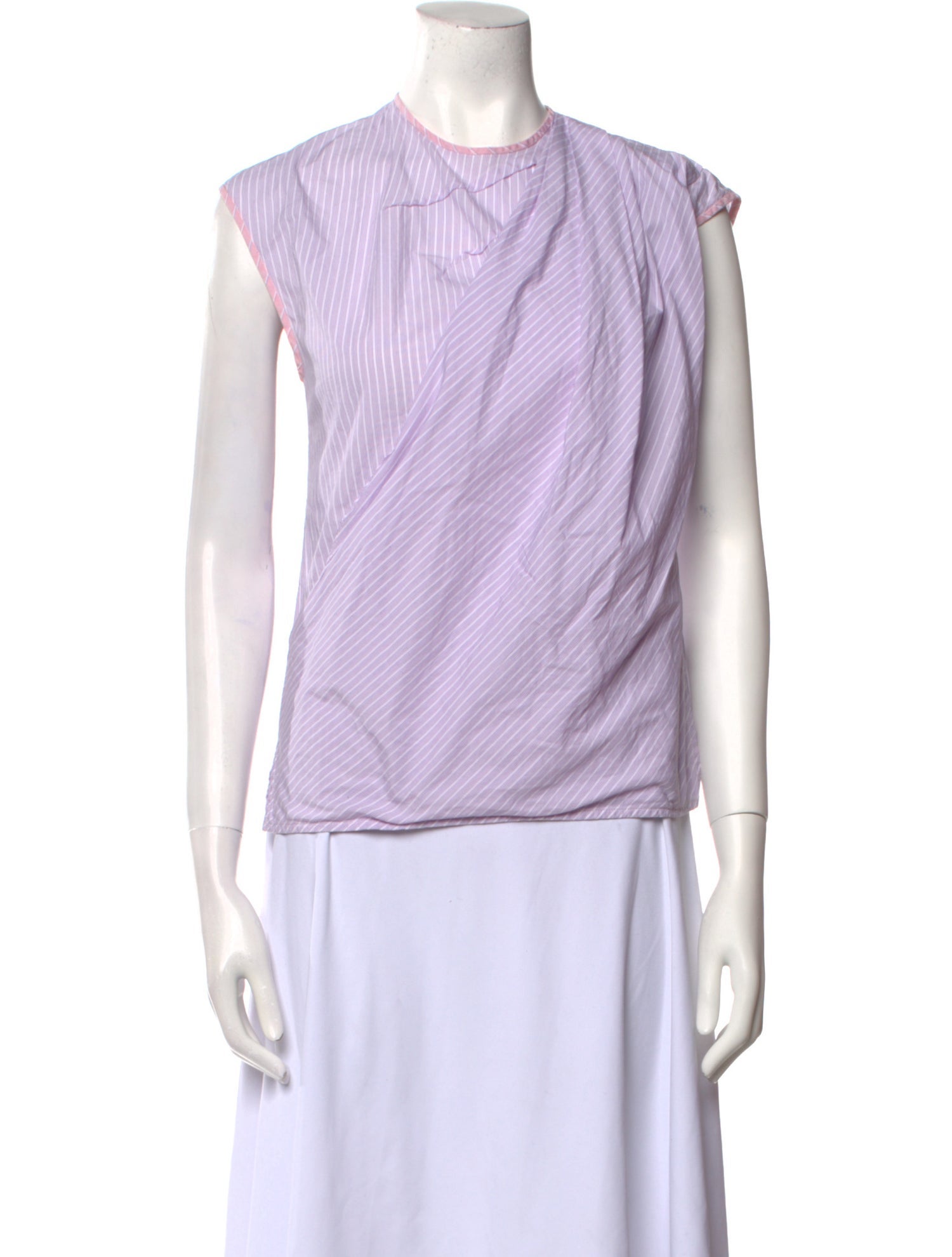 Aknvas Crew Neck Sleeveless Top