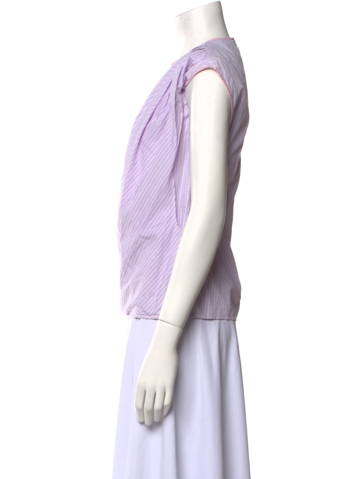 Aknvas Crew Neck Sleeveless Top