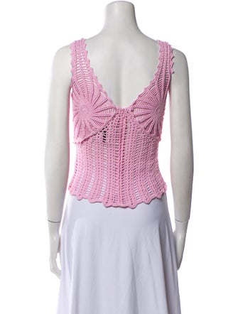 Aknvas V-Neck Sleeveless Crop Top