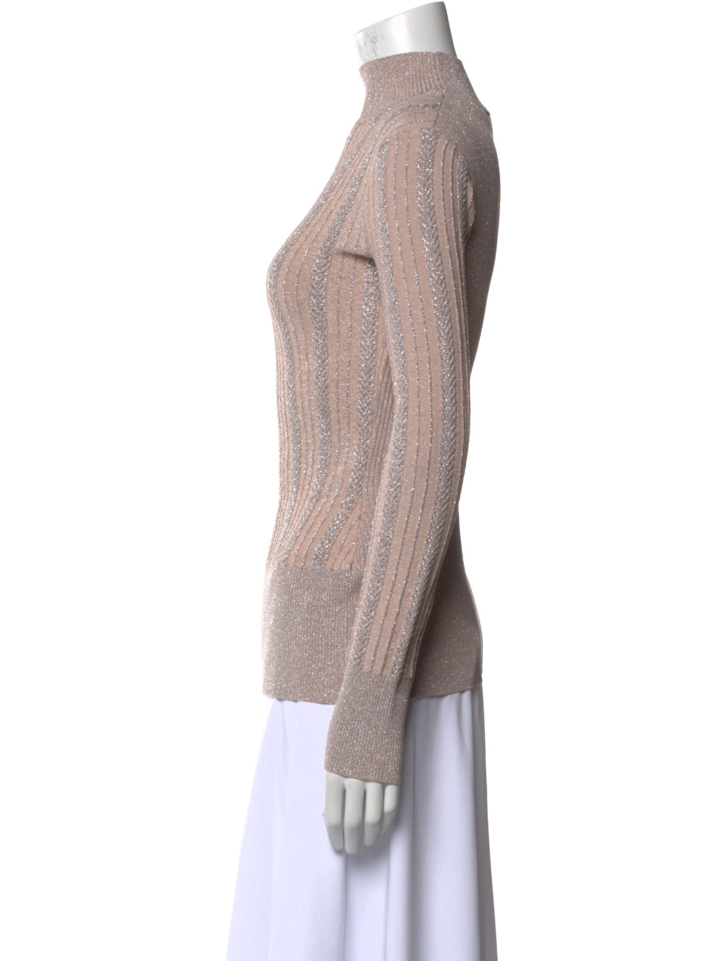 Aknvas Turtleneck Long Sleeve Top