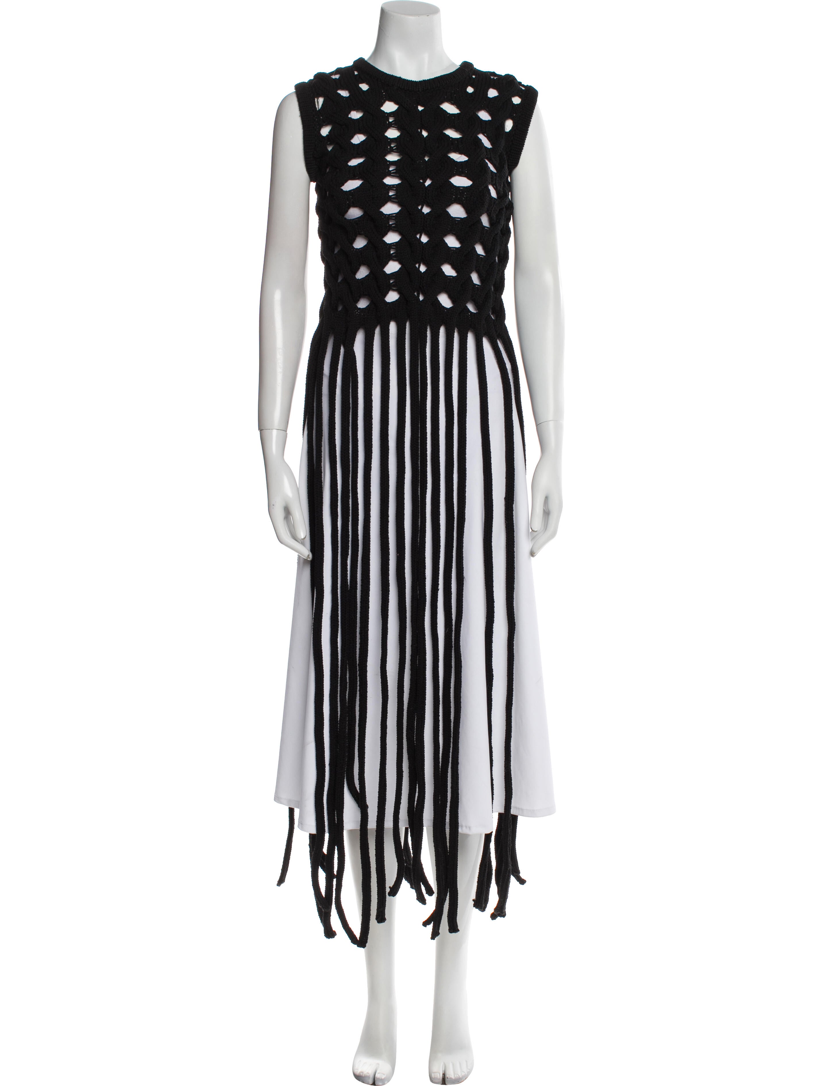 Aknvas Crew Neck Sleeveless Tunic