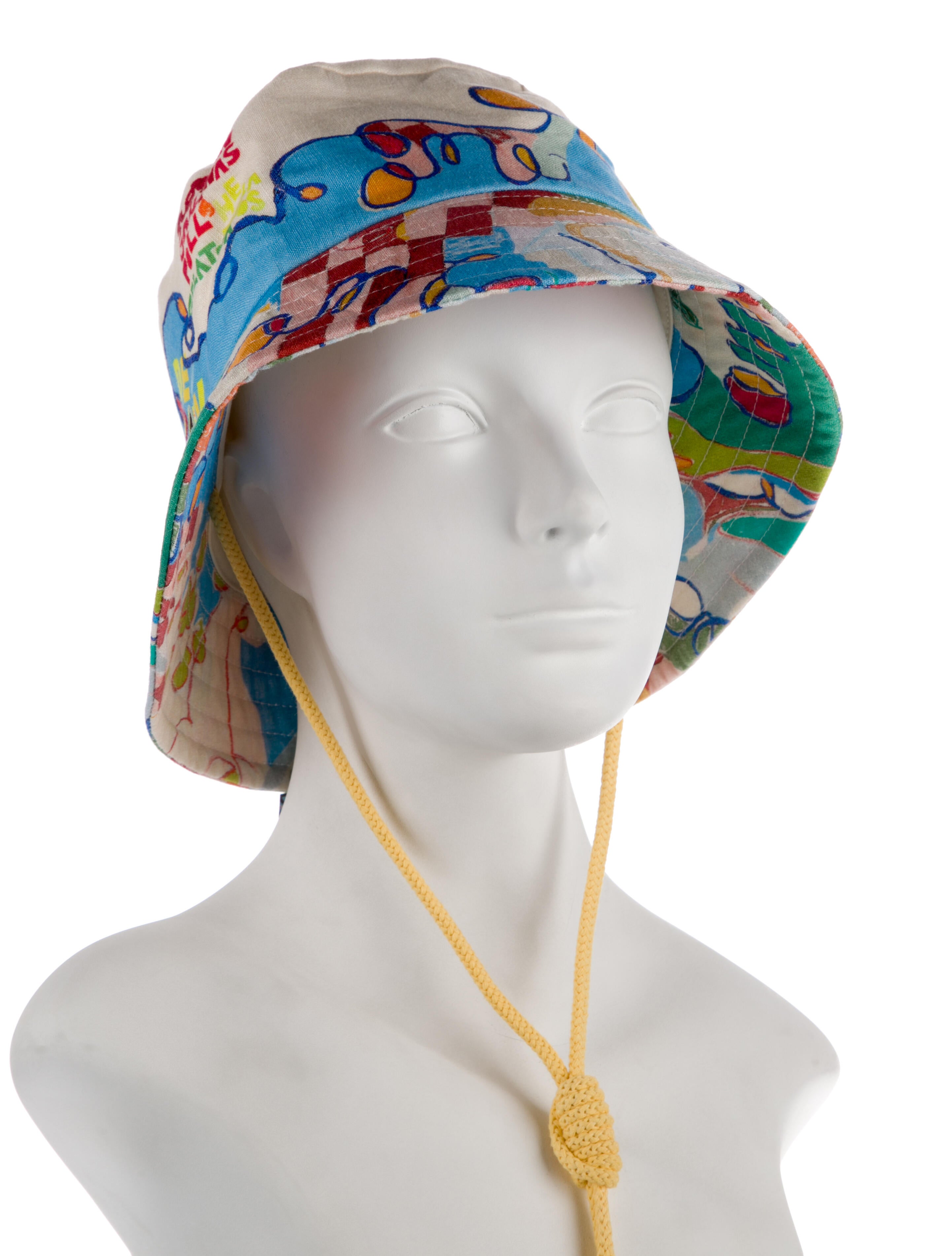 ALÉMAIS Linen Bucket Hat