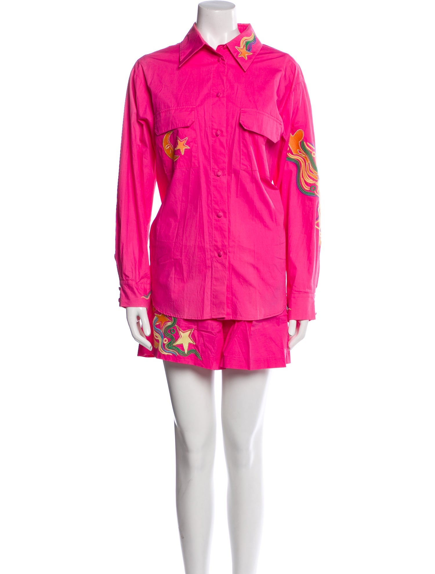 ALÉMAIS Embroidered Accent Short Set