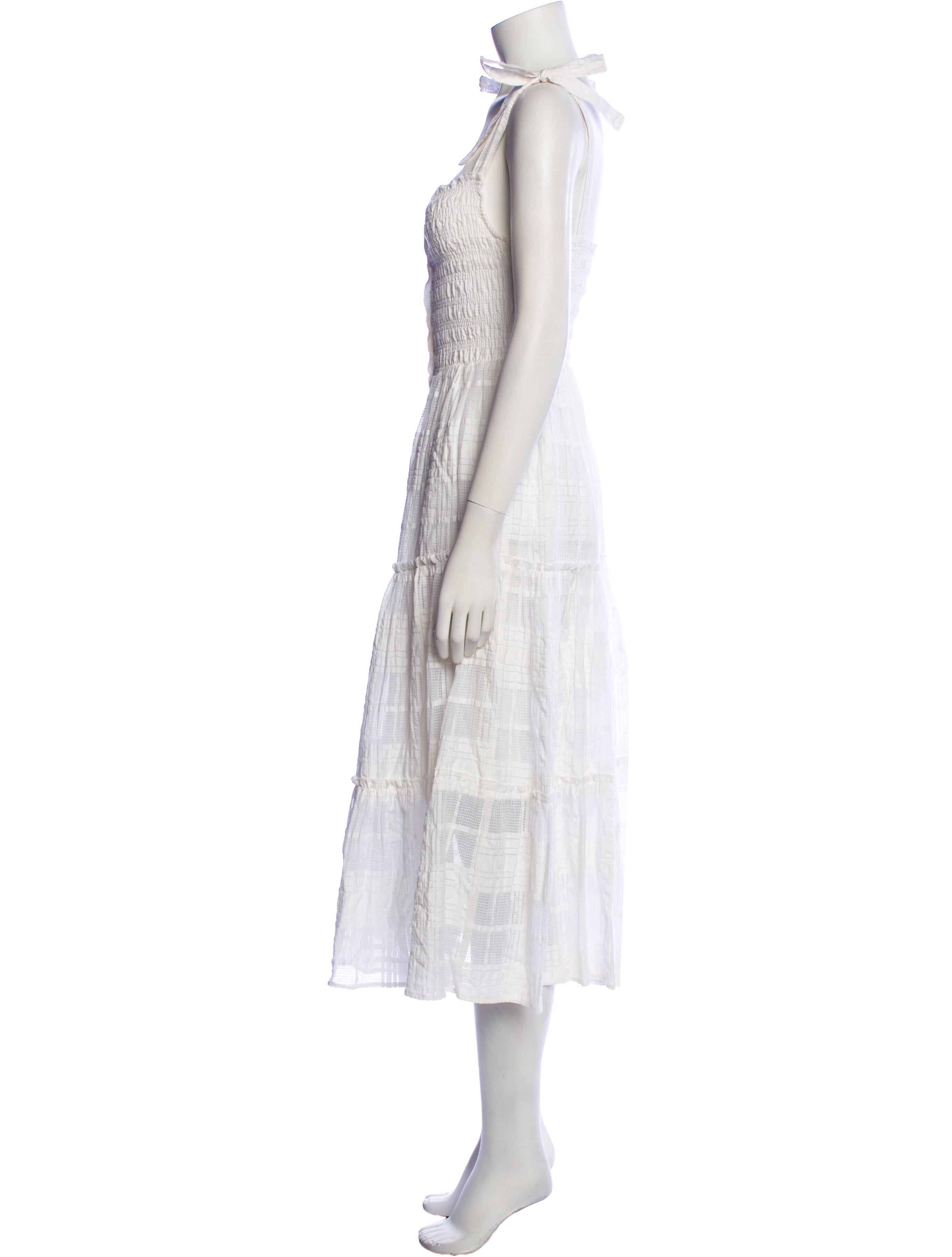 ASTR Square Neckline Midi Length Dress