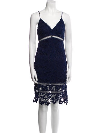 ASTR Lace Pattern Knee-Length Dress