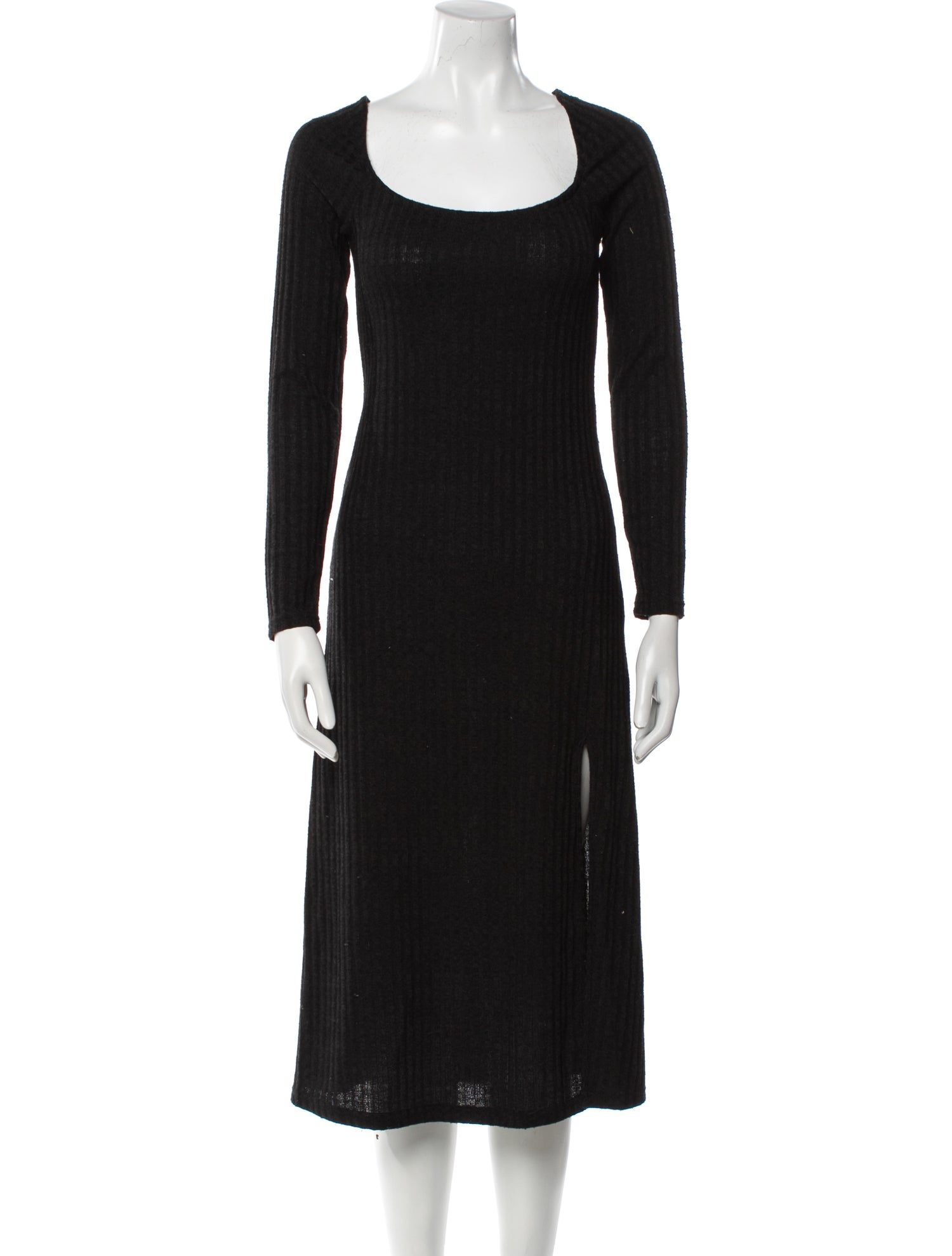 ASTR Scoop Neck Midi Length Dress