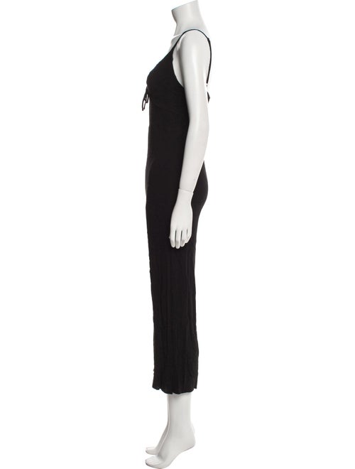 ASTR V-Neck Jumpsuit