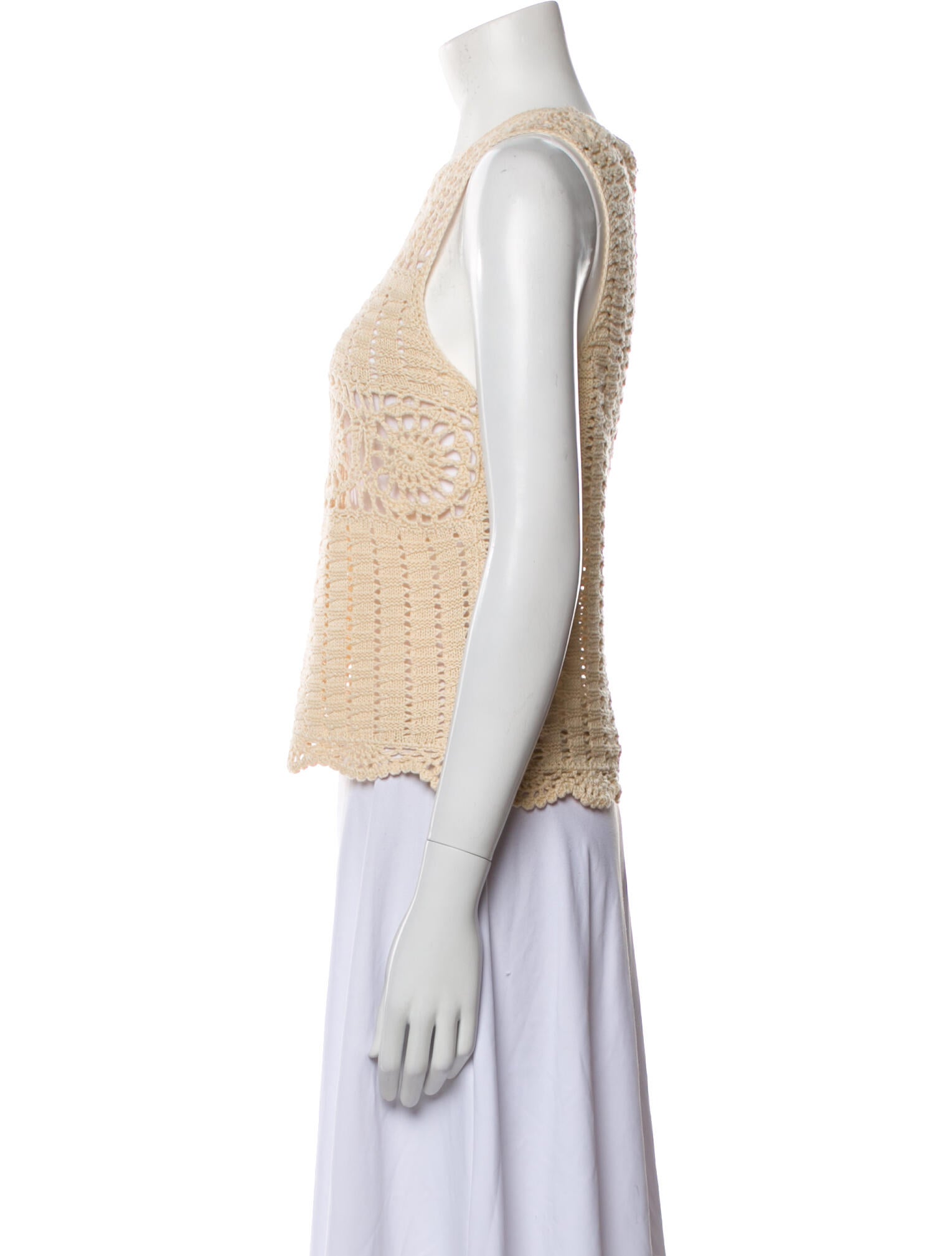 ASTR Crew Neck Sweater