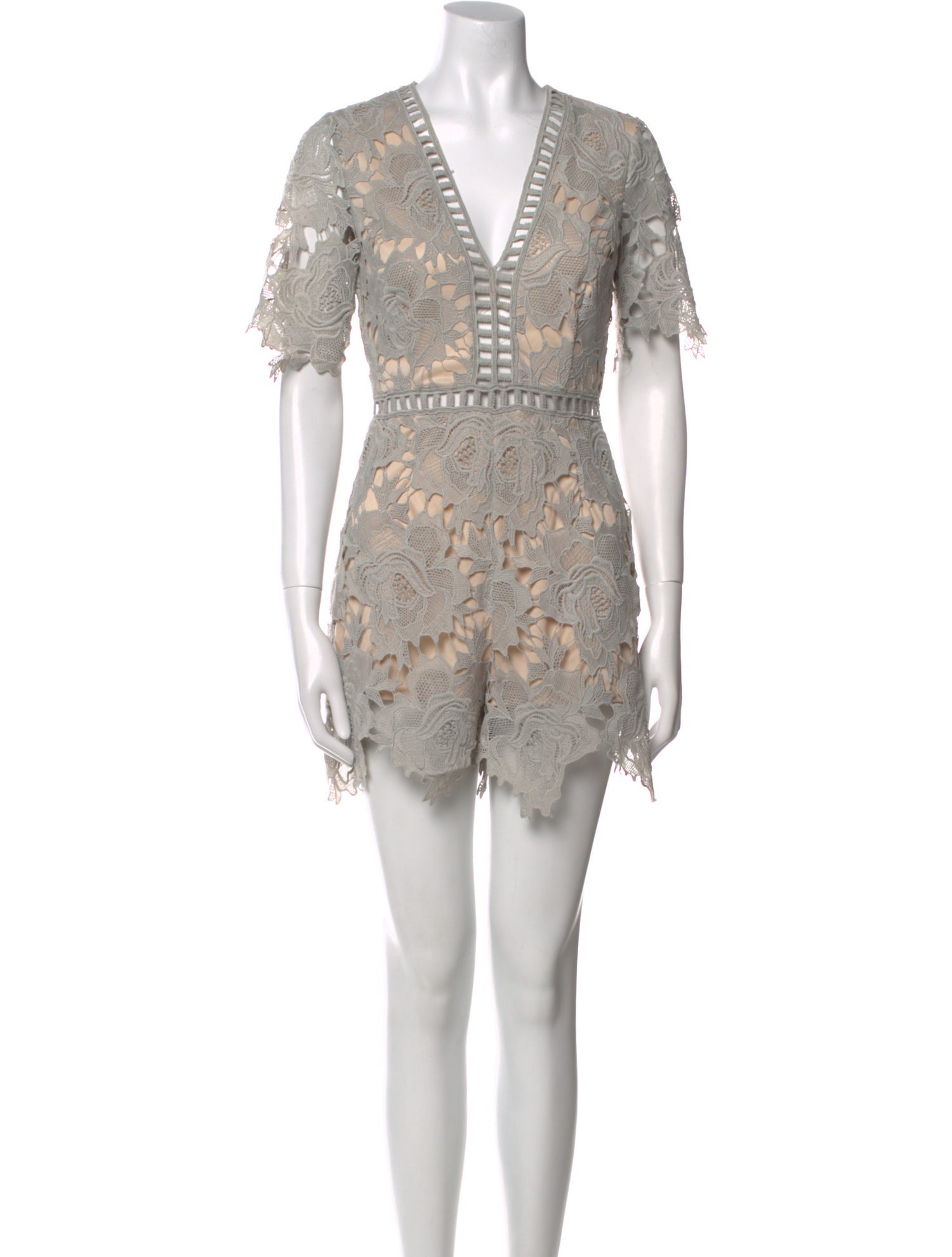 ASTR Patterned V-Neck Romper