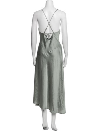 ASTR Square Neckline Midi Length Dress