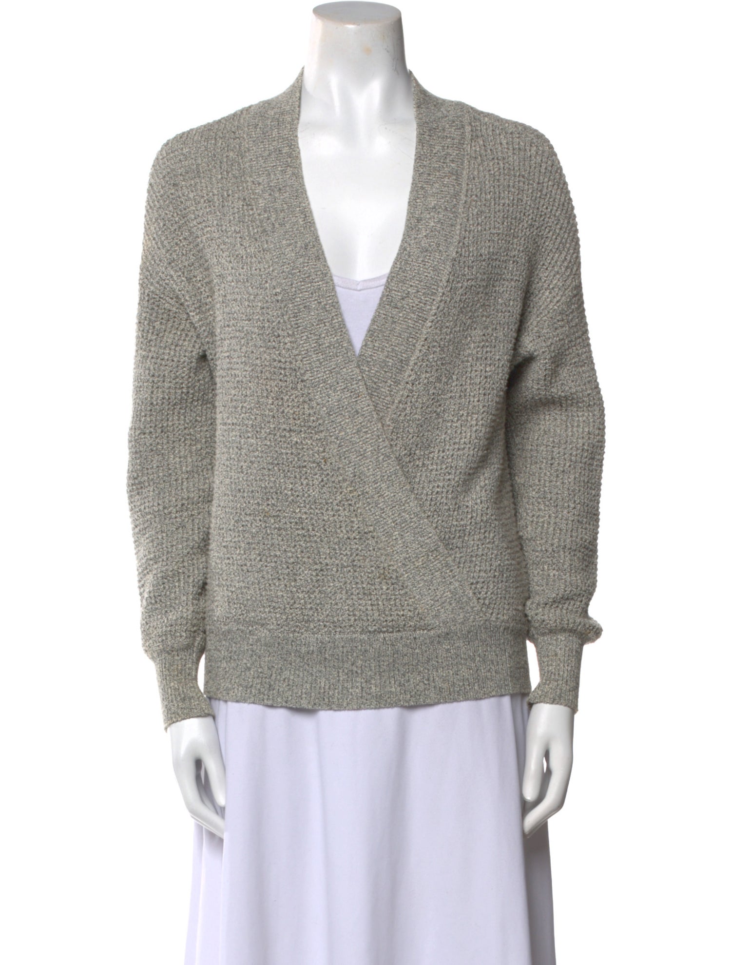ASTR V-Neck Sweater