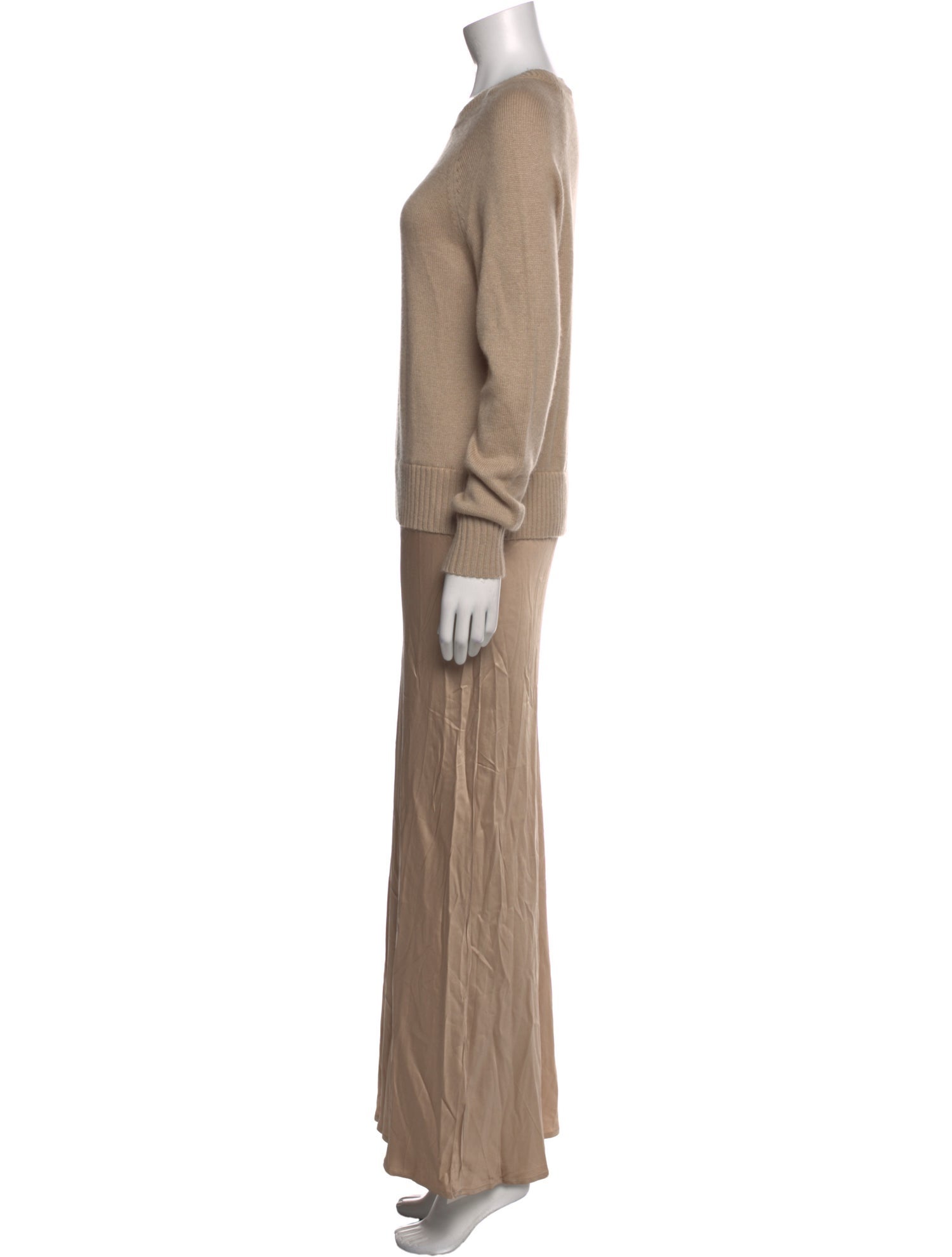 ASTR Crew Neck Long Dress w/ Tags