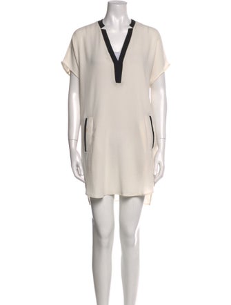 ASTR V-Neck Mini Dress