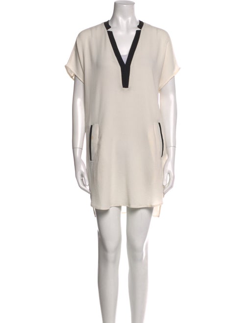 ASTR V-Neck Mini Dress