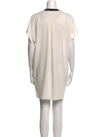 ASTR V-Neck Mini Dress