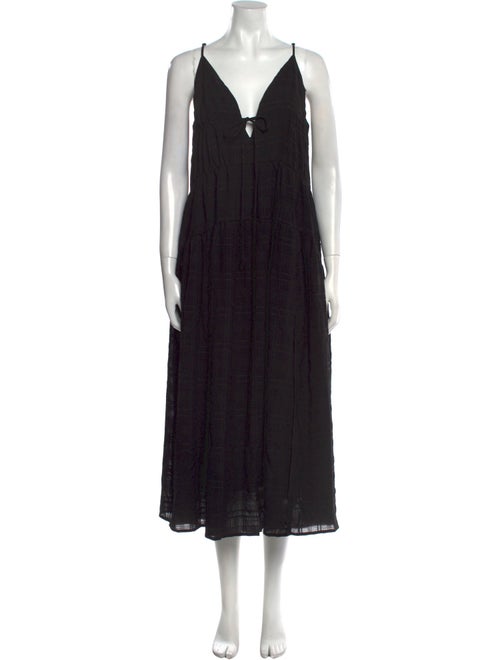 ASTR V-Neck Long Dress