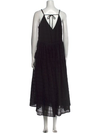 ASTR V-Neck Long Dress