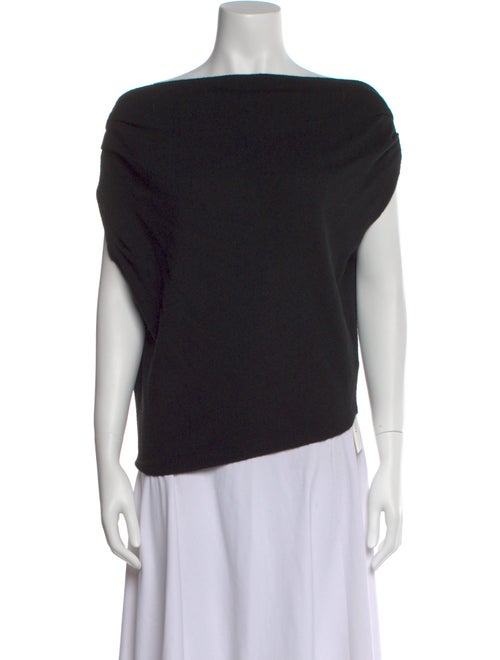 ASTR Bateau Neckline Sweater