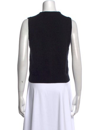 ASTR V-Neck Sweater