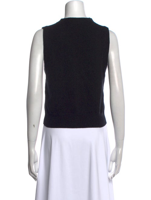 ASTR V-Neck Sweater
