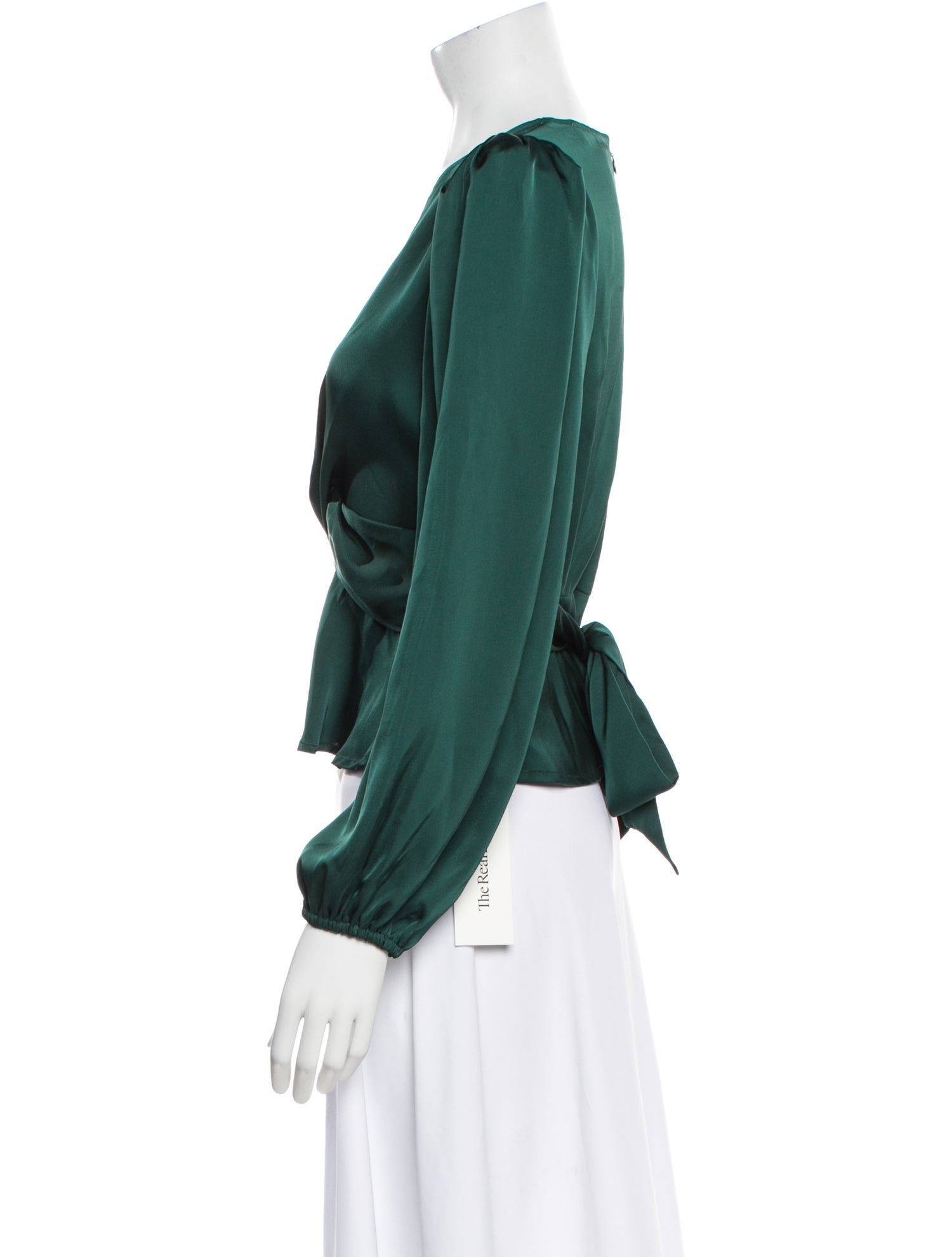 ASTR Plunge Neckline Long Sleeve Blouse w/ Tags