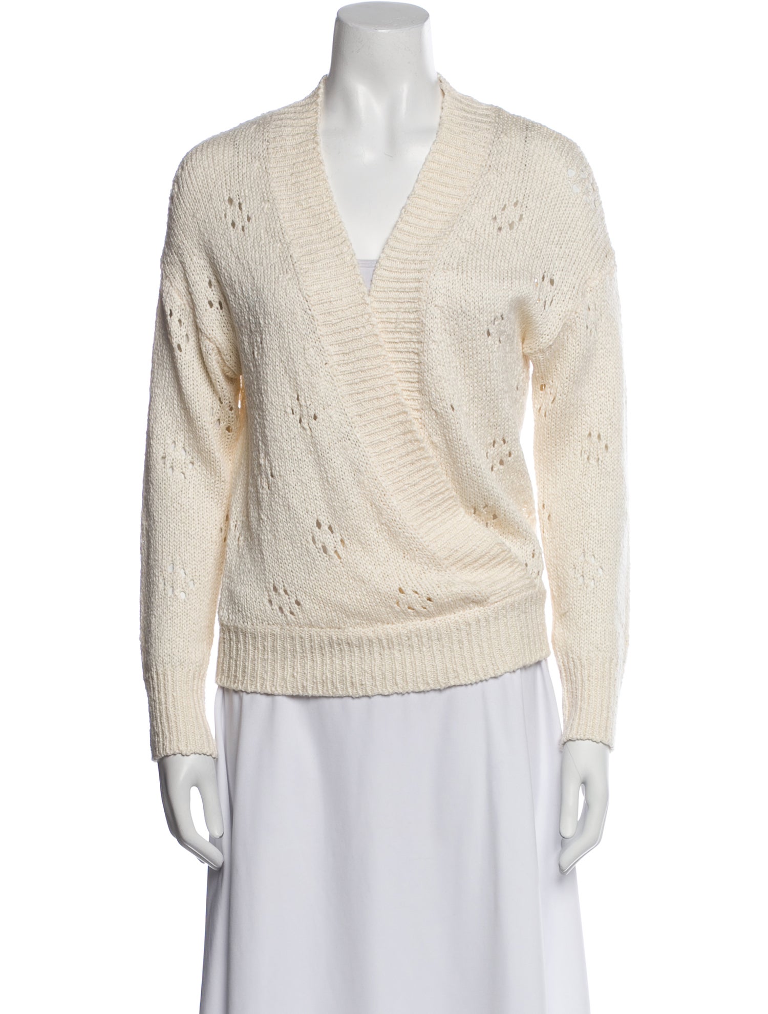 ASTR V-Neck Sweater