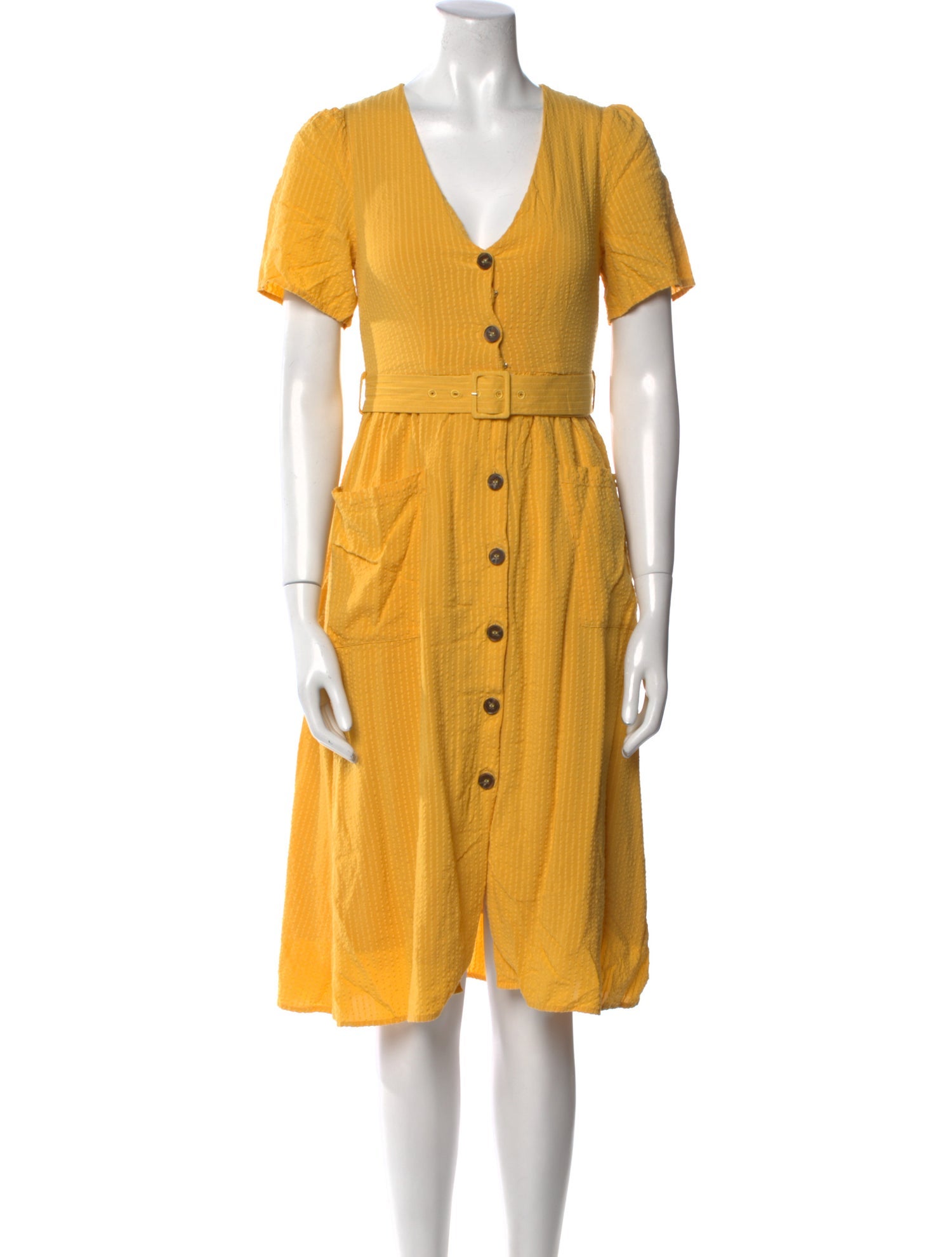 ASTR V-Neck Knee-Length Dress