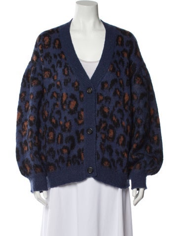 Attic And Barn Knitwear Animal Print Plunge Neckline Sweater S