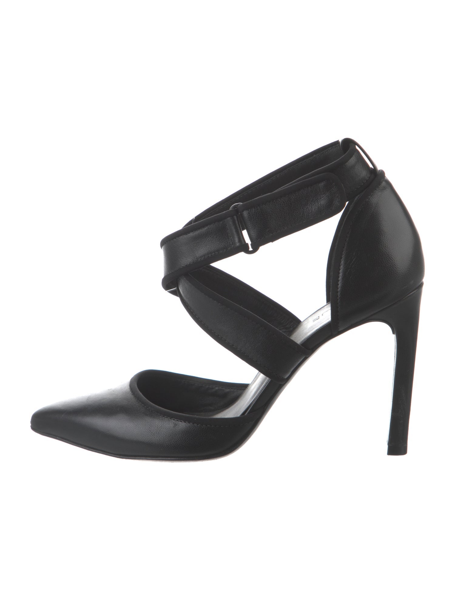 ATELJE 71 Leather D'Orsay Pumps