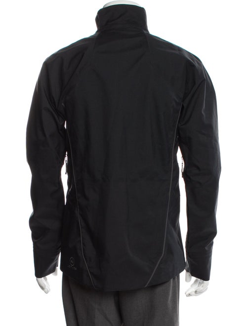 Aether Windbreaker