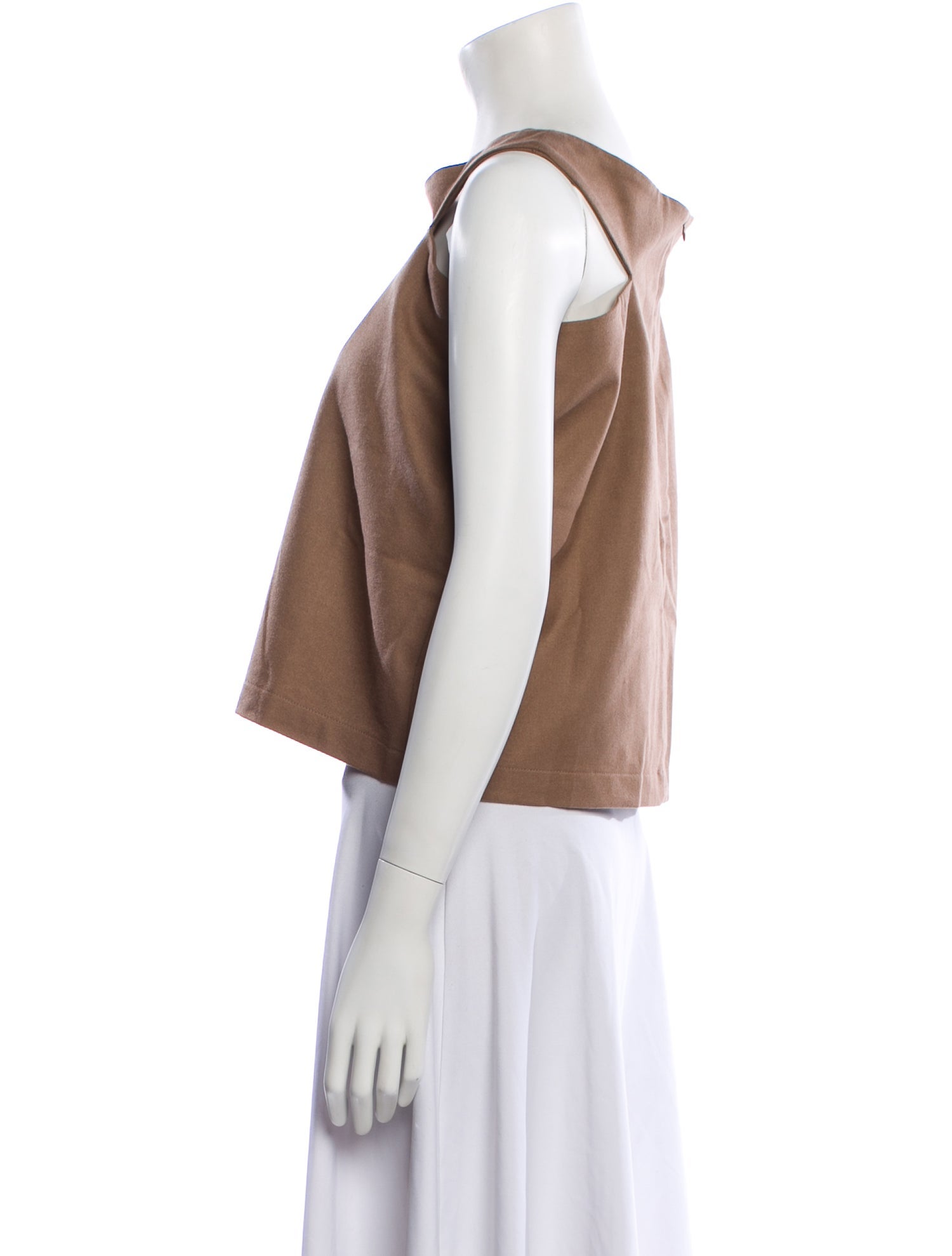 Atoir Bateau Neckline Sleeveless Crop Top