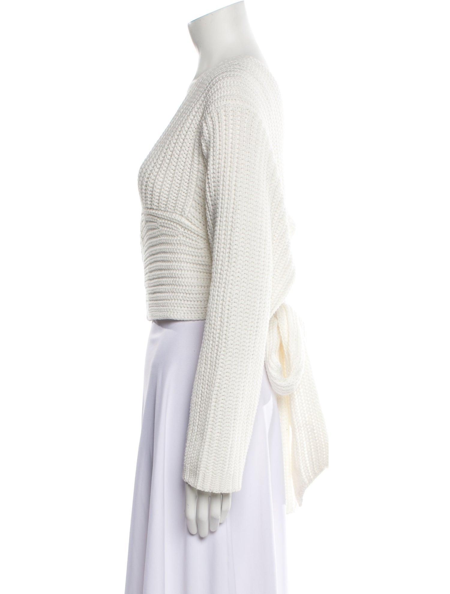 Atoir V-Neck Long Sleeve Crop Top