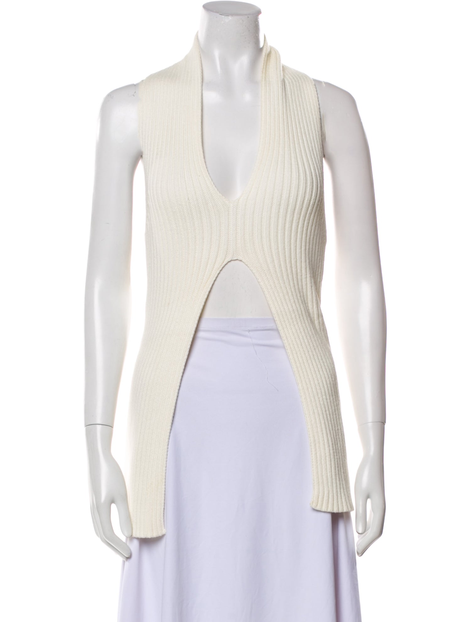 Atoir V-Neck Sleeveless Crop Top