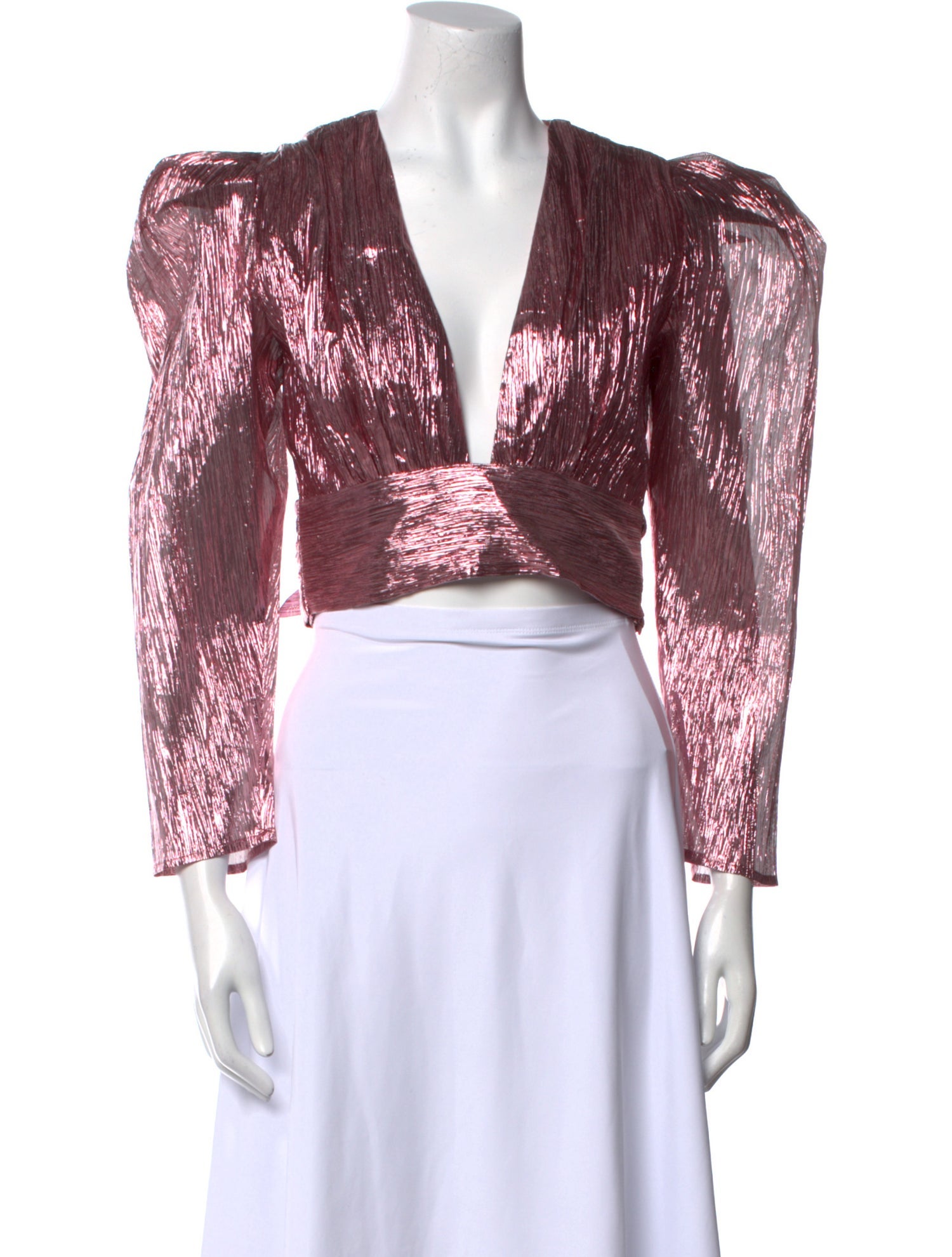 Atoir V-Neck Three-Quarter Sleeve Crop Top