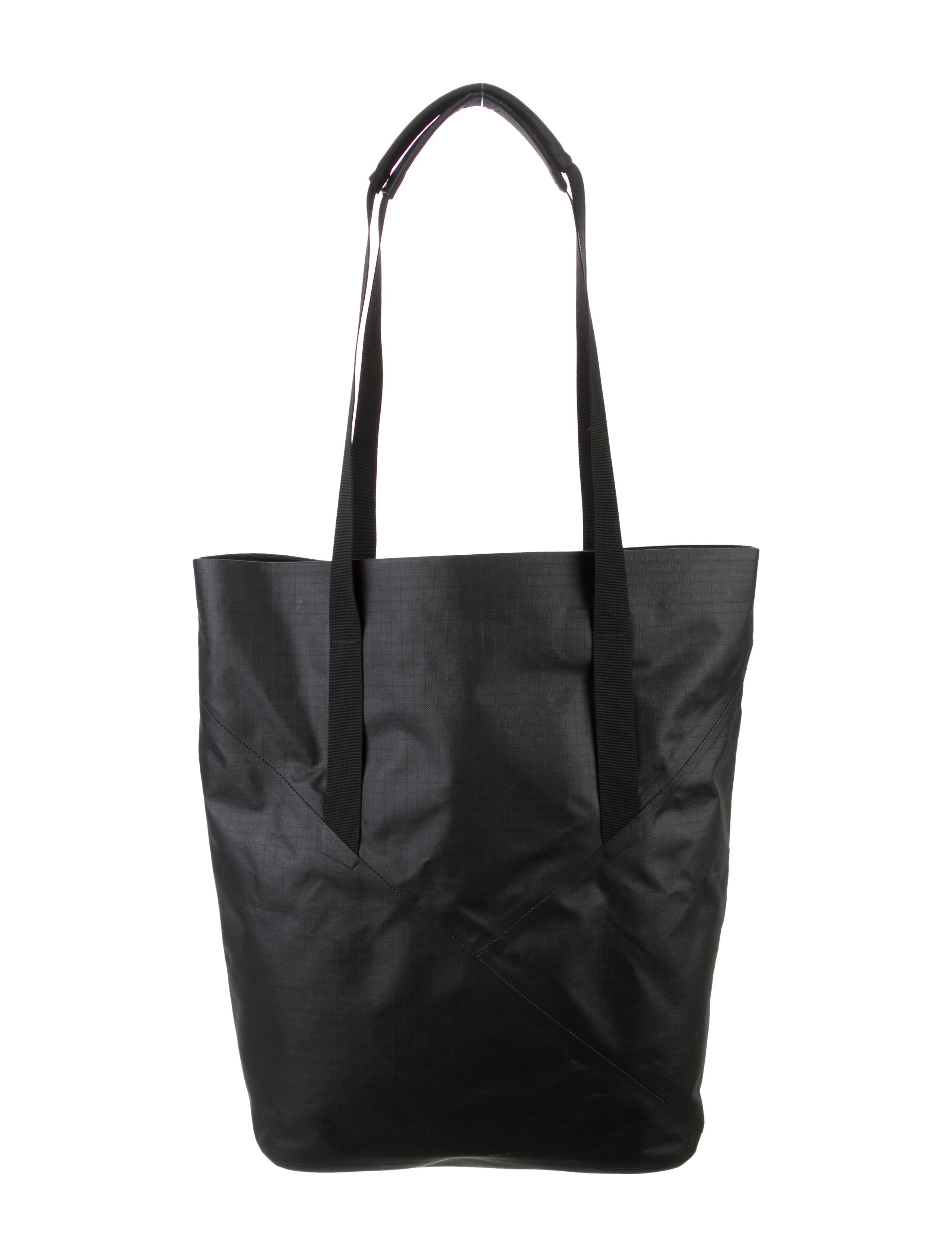 Arc'Teryx Blanca 19 Tote - Black Totes, Bags - WATYX20587 | The