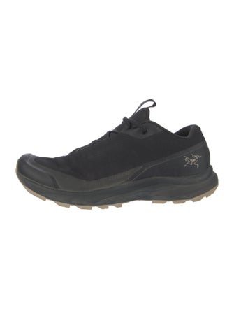 Arc'Teryx Sneakers