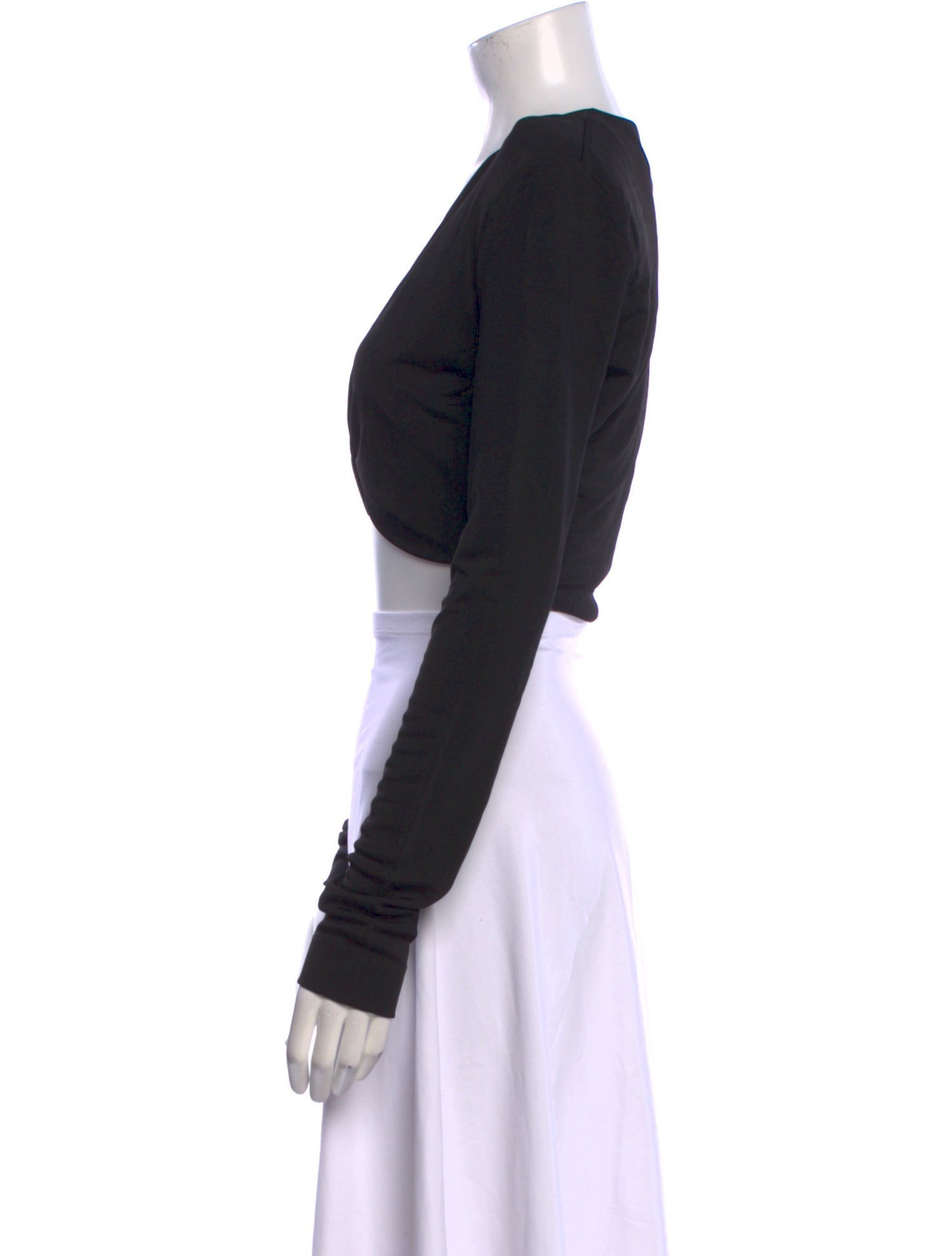 GAUGE81 V-Neck Long Sleeve Crop Top w/ Tags