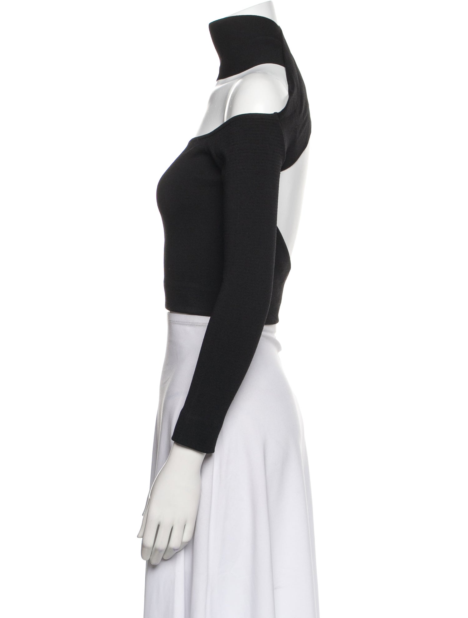 GAUGE81 Off-The-Shoulder Three-Quarter Sleeve Crop Top